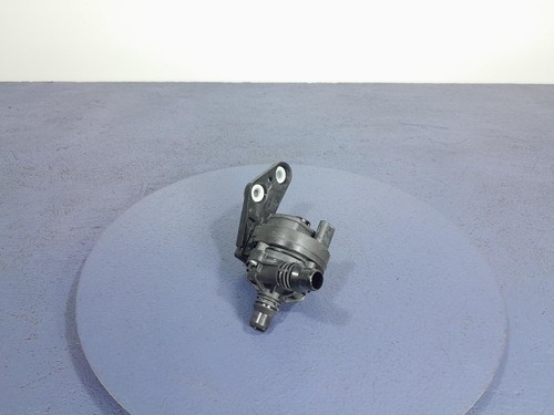 BMW X5 G05 LCI 3.0D 340 PS ZUSÄTZLICHE WASSERPUMPE 8477210 / AM 52885