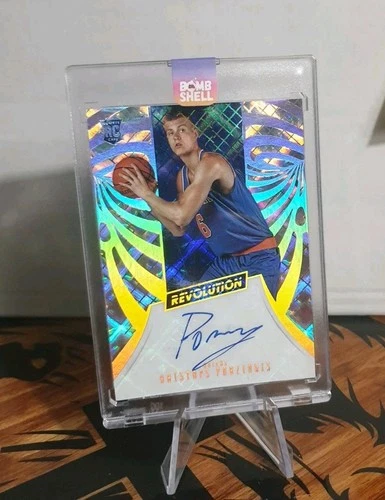 2015 Kristaps Porzingis Revolution Rookie Autographs RC On Card Auto Knicks