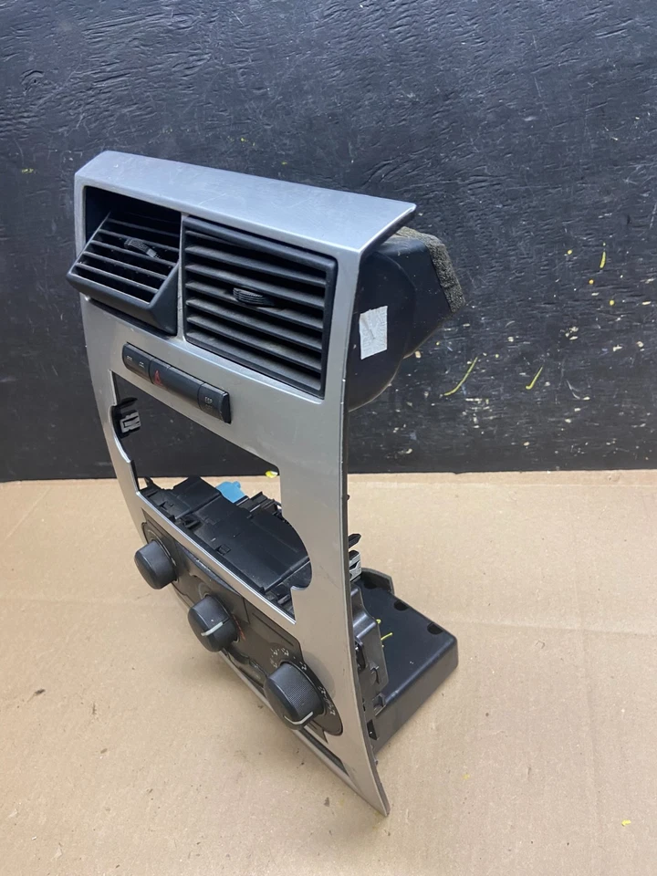 Moldura de rádio controle de temperatura climática Dodge Charger painel 2005 - 2007 T9163 DG - Imagem 3 de 4