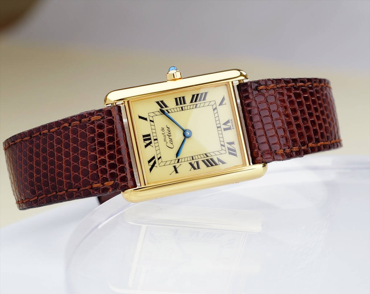 Cartier Watch Must Tank Ivory Dial Roman index LM 23mm Mens Quartz
