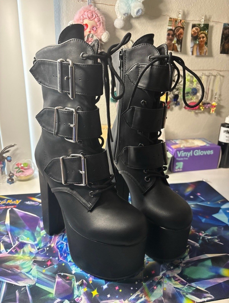 黒いバックル付きハイヒールブーツ DEMONIA TORMENT-703 torment-703-black-pu.jpg