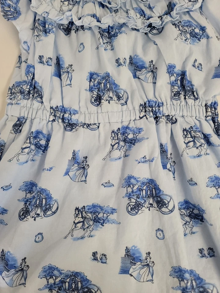 Janie And Jack 迪士尼灰姑娘礼服 5 码蓝色褶皱城堡马车 — 第 4/4 张图片