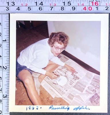 1962 Young Woman Mixing Paint on Newspaper Painting Wall Color Photo Snapshot