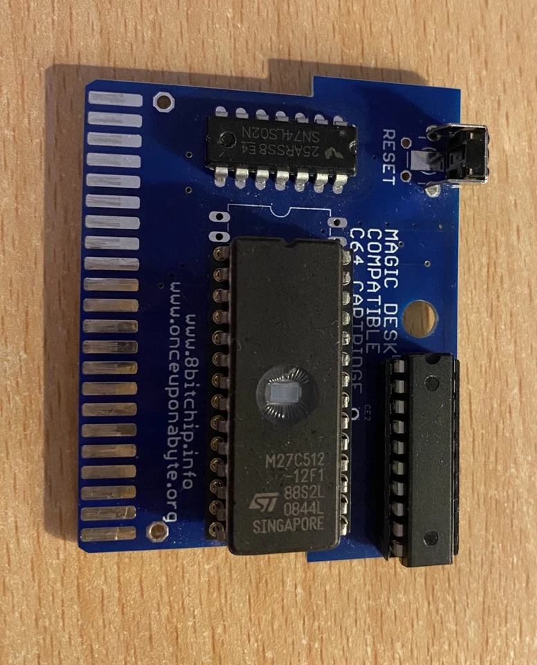 Magic Desk C64 Cartridge - Utility per Commodore 64 - Immagine 2 di 2