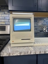 Apple Macintosh SE M5011 Vintage Computer