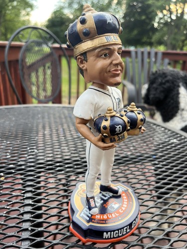 Miguel Cabrera Detroit Tigers MLB TRIPLE CROWN Bobblehead 9 of 360 - Picture 6 of 7
