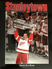 Vintage 1997 Detroit Red Wings Stanleytown Magazine - Det Free Press