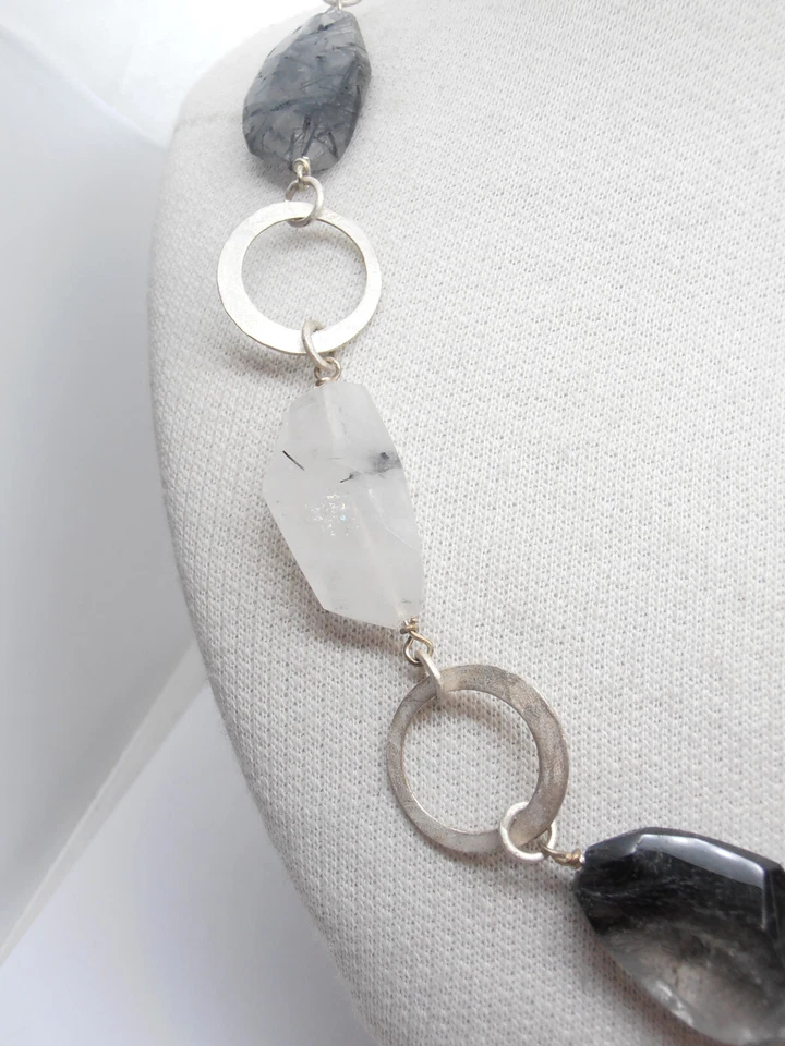 Collana con Quarzo Rutilato naturale e Argento 925 - Girocollo Pietra Dura - Immagine 2 di 4