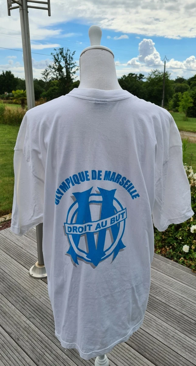 Tee shirt om officiel sale