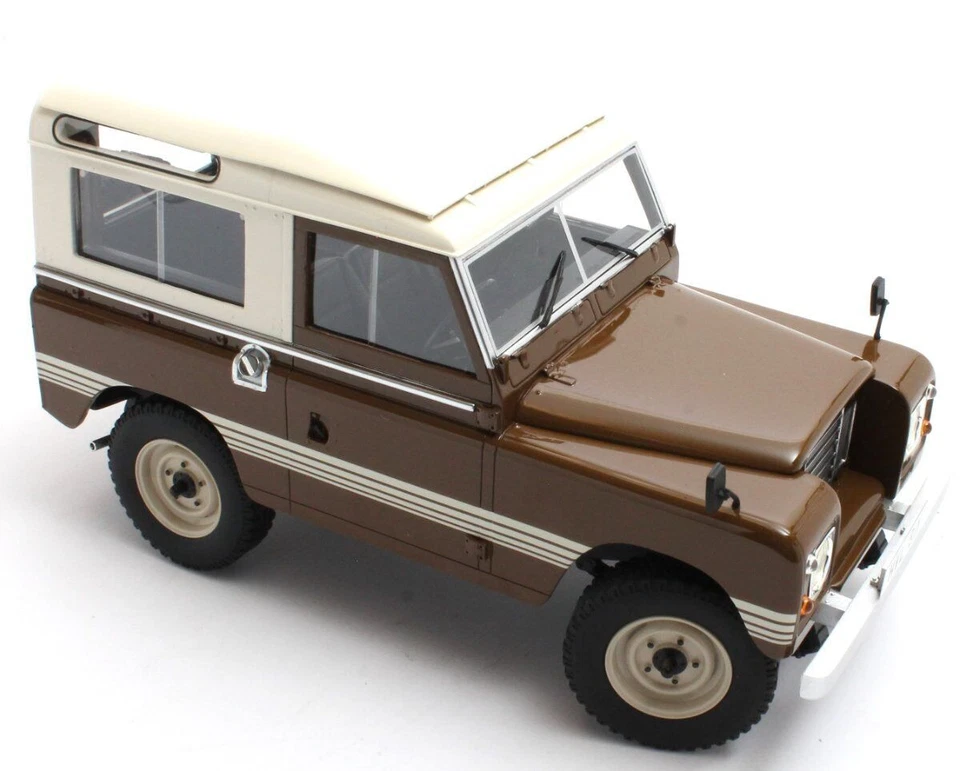 1/18 Scale, Land Rover 88 Series III - Cult Models LTD EDITION 100 Russet Brown - Image 4 of 4