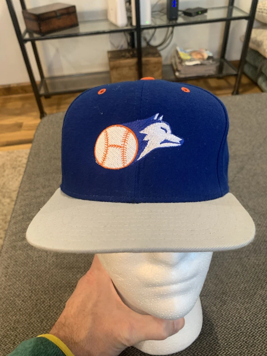 Uconn top baseball cap