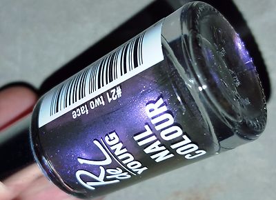 NEW! R DE L YOUNG Rival de Loop Indie nail polish TWO FACE #21 Duochrome purple