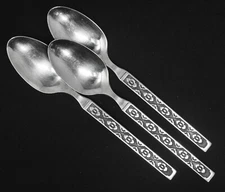 Reed & Barton Caracas Stainless Teaspoon set of 3. 6" Long