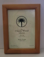 Photo Frame - wood - 5" x 7" - brown