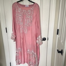 Pakistani clothes- Embroidered Pink Women's Shalwar Kameez
