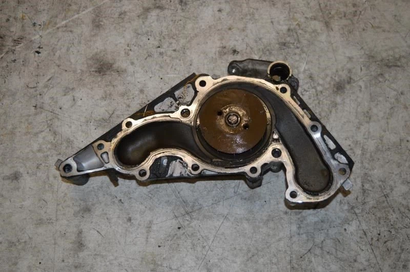 Toyota 4runner 2006 motor refrigerante bomba de agua 4,7 L 8 cilindros Foto 2 de 4