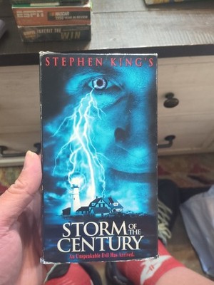 STEPHEN KINGS STORM  OF THE CENTURY. VHS CRAZY FAST SHIPPING!