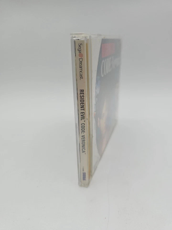 Resident Evil -- CODE: Veronica (Sega Dreamcast, 2000) CIB - Image 2 of 4