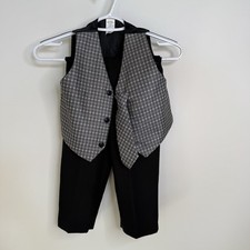 Boys 5T Black  Silver Tux With Matching Tie And Pants
