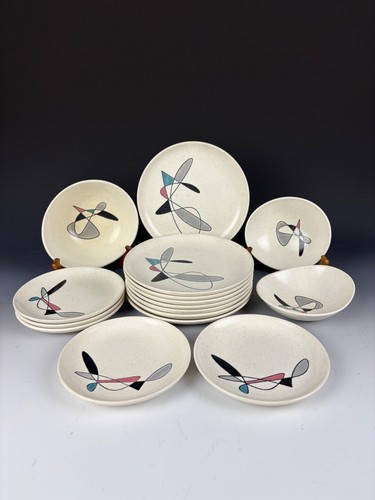 Vintage Metlox Contempora Free Form Grouping (See below for contents)
