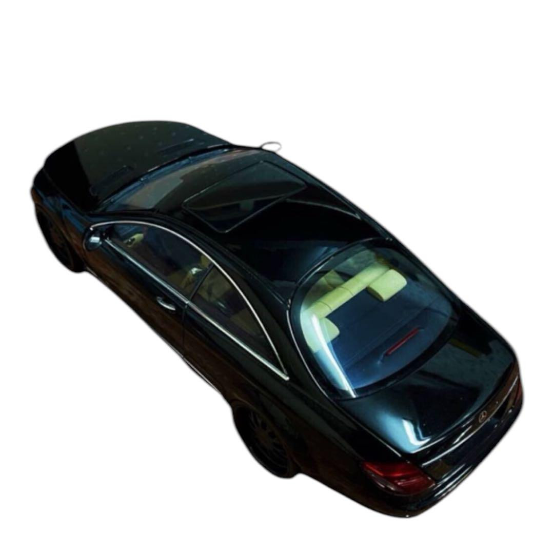 AUTOart C-Klasse 1/18 ブラック AUTOart 1/18 Diecast - Mercedes-Benz C-Klasse - YouTube