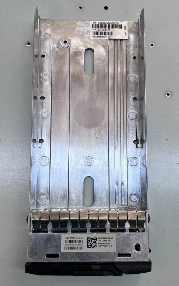 Dell EqualLogic PS4000 SAN Disk Array 4GB l NoHDD 16x Caddys l 2x Cntrls 2xPSU - Image 2 of 4