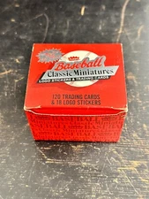 1986 Fleer Baseball Classic Miniatures Box Set