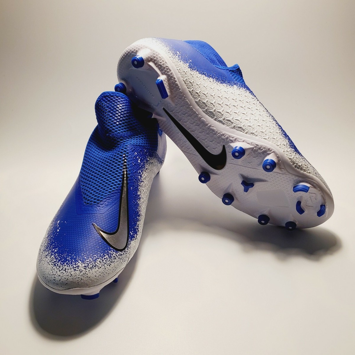 New Nike Phantom Vision Academy DF FG MG AO3258-410 Mens New Nike Phantom Vision Academy DF FG MG AO3258-410 Mens