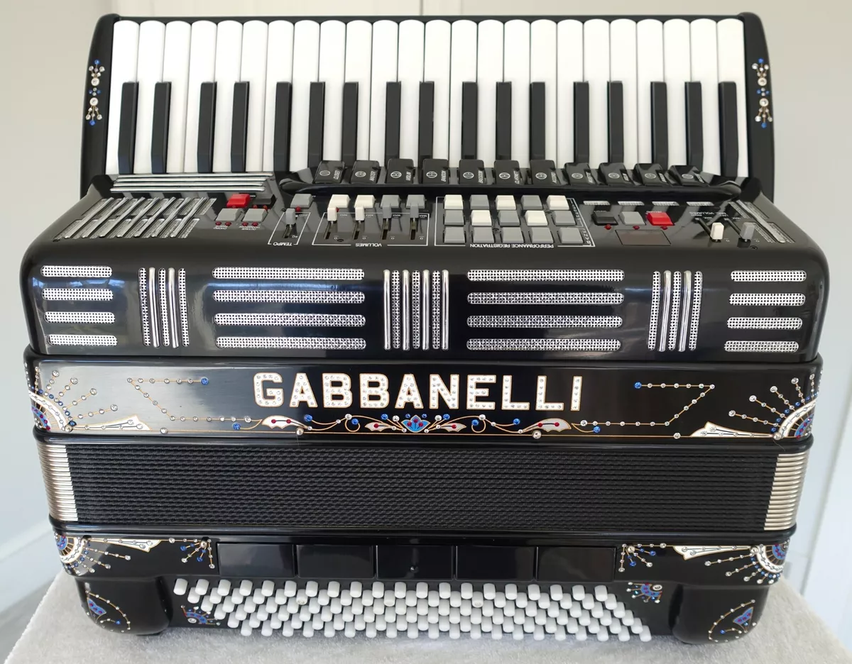 Gabbanelli Accordion CH2 Series with a Sophisticated Elka MIDI