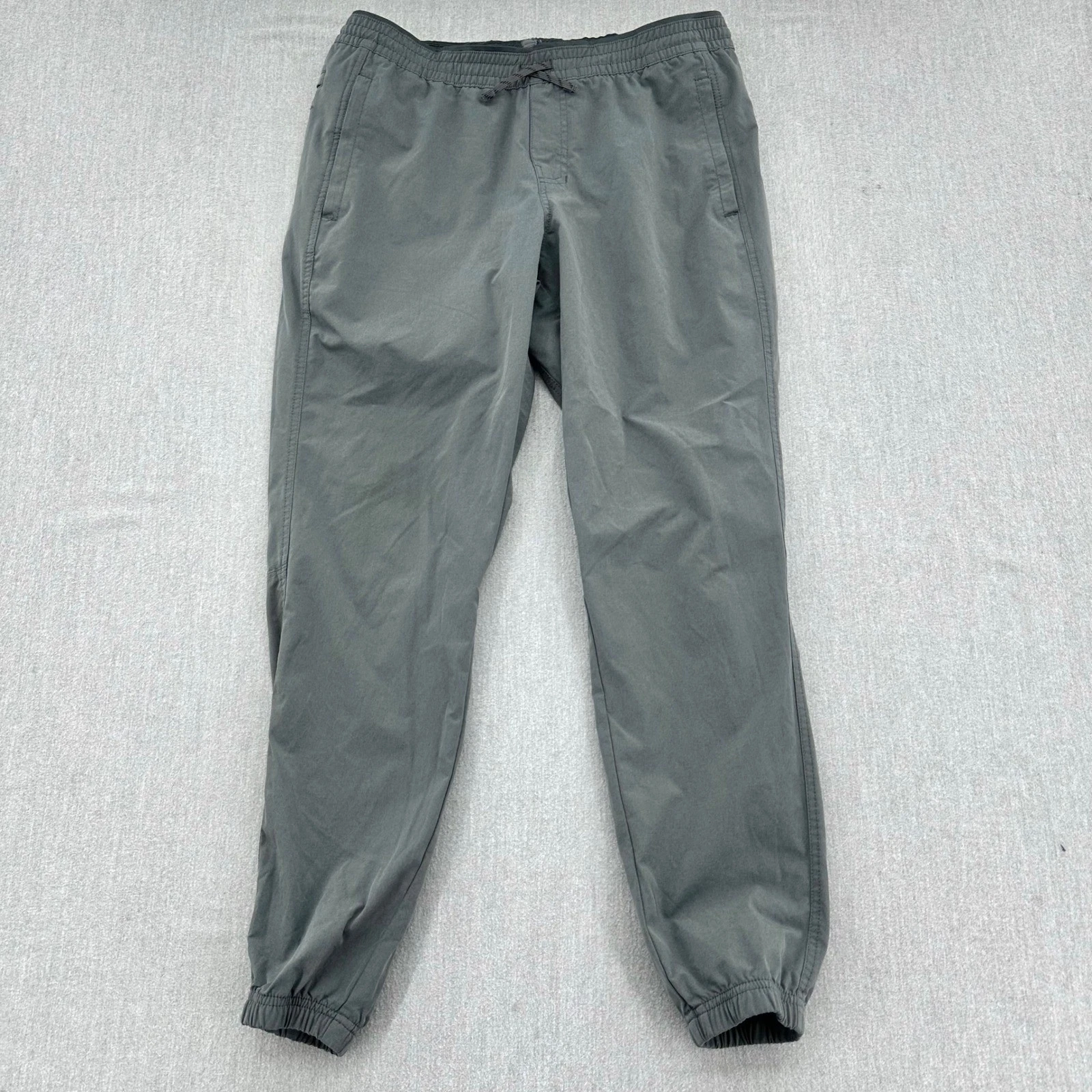 KUHL Jogger Pants Mens Medium Gray Freeflex Softshell Lightweight Stretch Active
Opens in a new wind