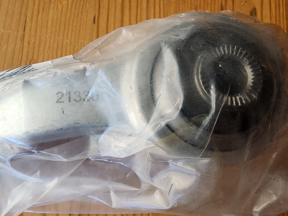 CMS10186 控制臂带球接头 Mevotech 2002 - 2010 宝马 — 第 3/4 张图片