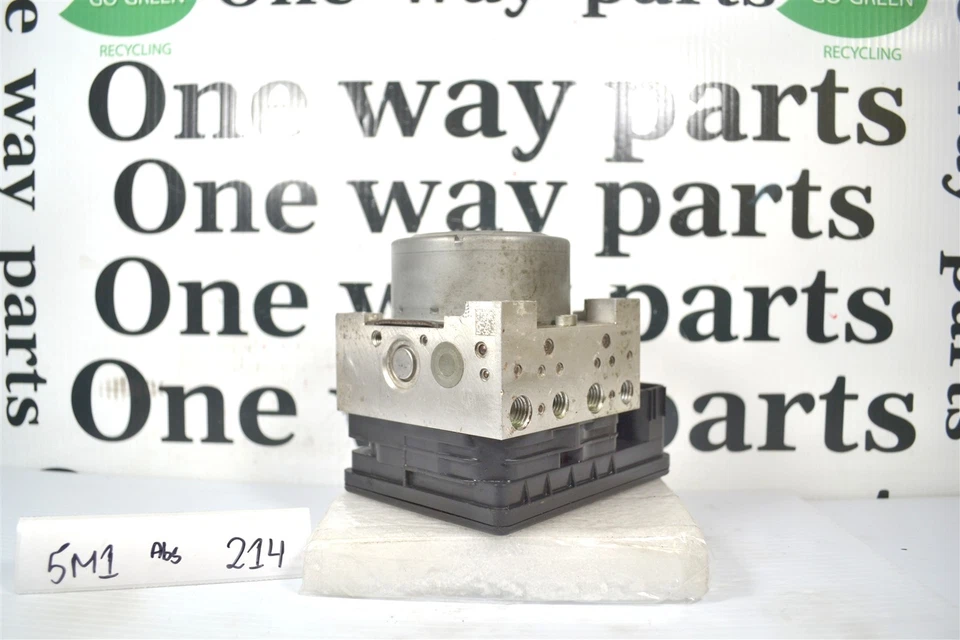 D2BC2C405FC Ford Fiesta 2014-2019 ABS Antibloqueo Bomba de Freno Módulo de Control 5M1 214 Foto 2 de 4