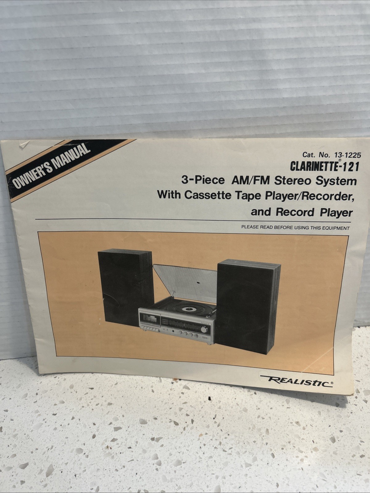 Vintage Realistic Clarinette-121, 3 Piece Am Fm Stereo 13-1225 Owners Manual 83’