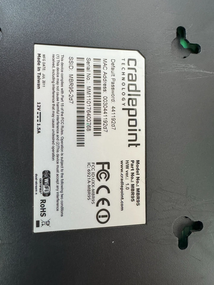 CradlePoint Technology MBR95 4-Port Wireless 4G Router New - Image 4 of 4