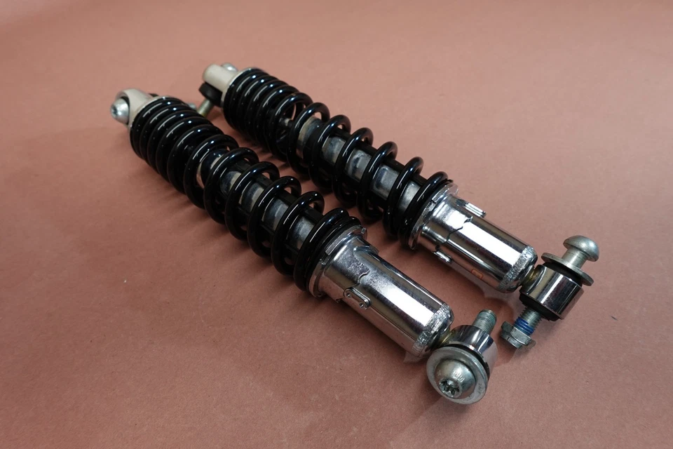 Juego de amortiguadores traseros Harley VRSCF 2009-2017 Muscle V-Rod Foto 3 de 4