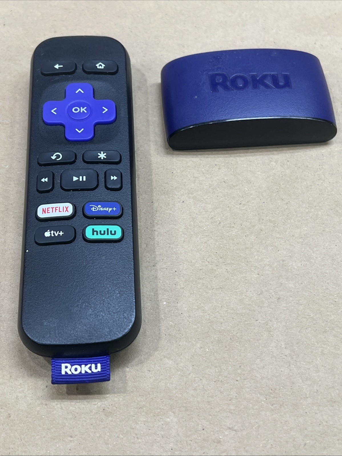 Roku HD Streaming Media Player - Model 3930X - Device and remote