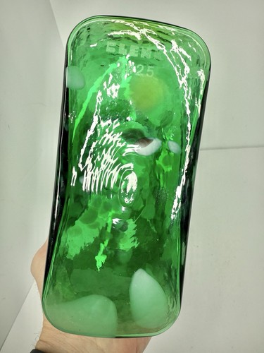 Blenko Special Edition Spring Green w/Frit St. Patrick's Day 384 Water Bottle - Picture 5 of 6