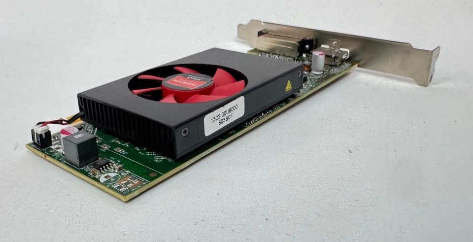 AMD Radeon R5 240 1GB DDR3 PCIe Video Graphics Card GPU 07W12P C553 ...