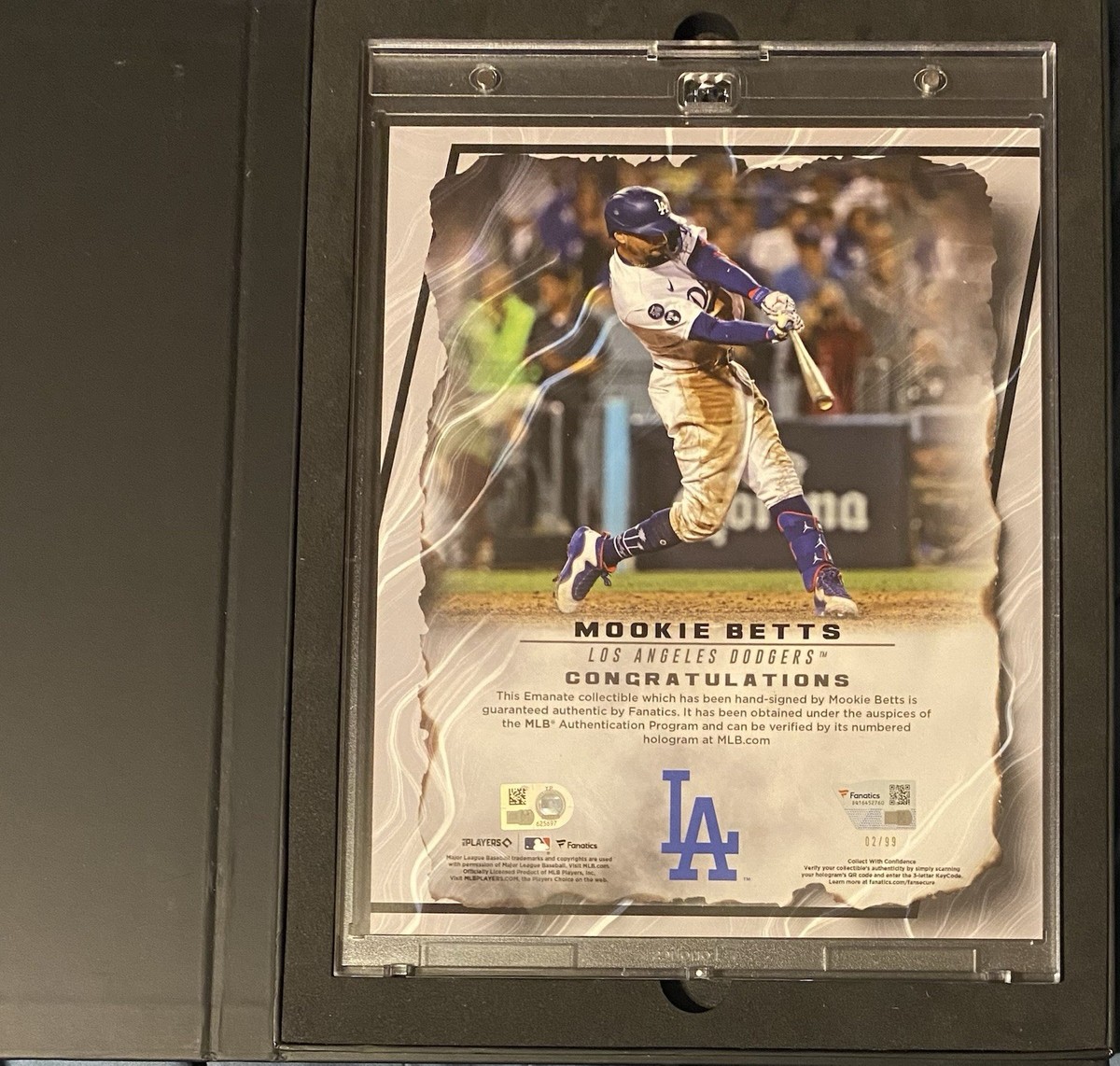Mookie Betts 2024 Fanatics Under Wraps Emanate Green Refractor 
