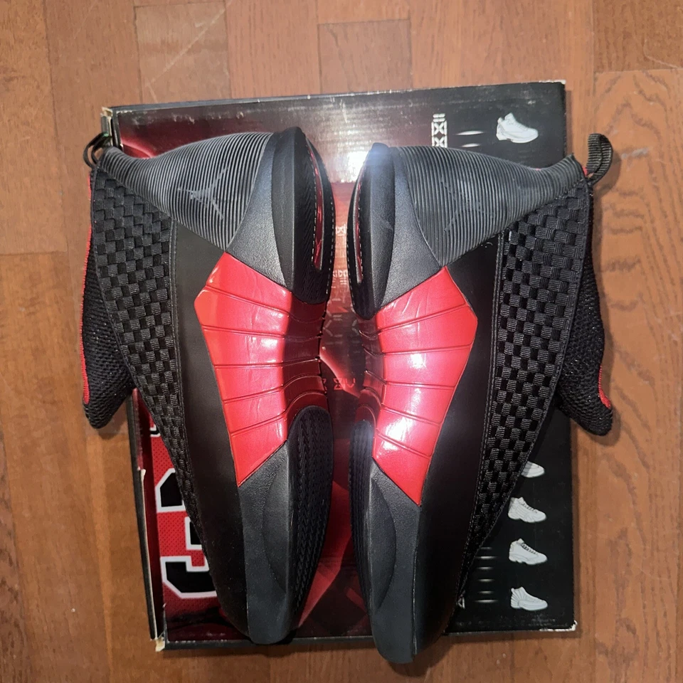 Talla 10 - Air Jordan 15 Retro Countdown Pack Foto 3 de 4