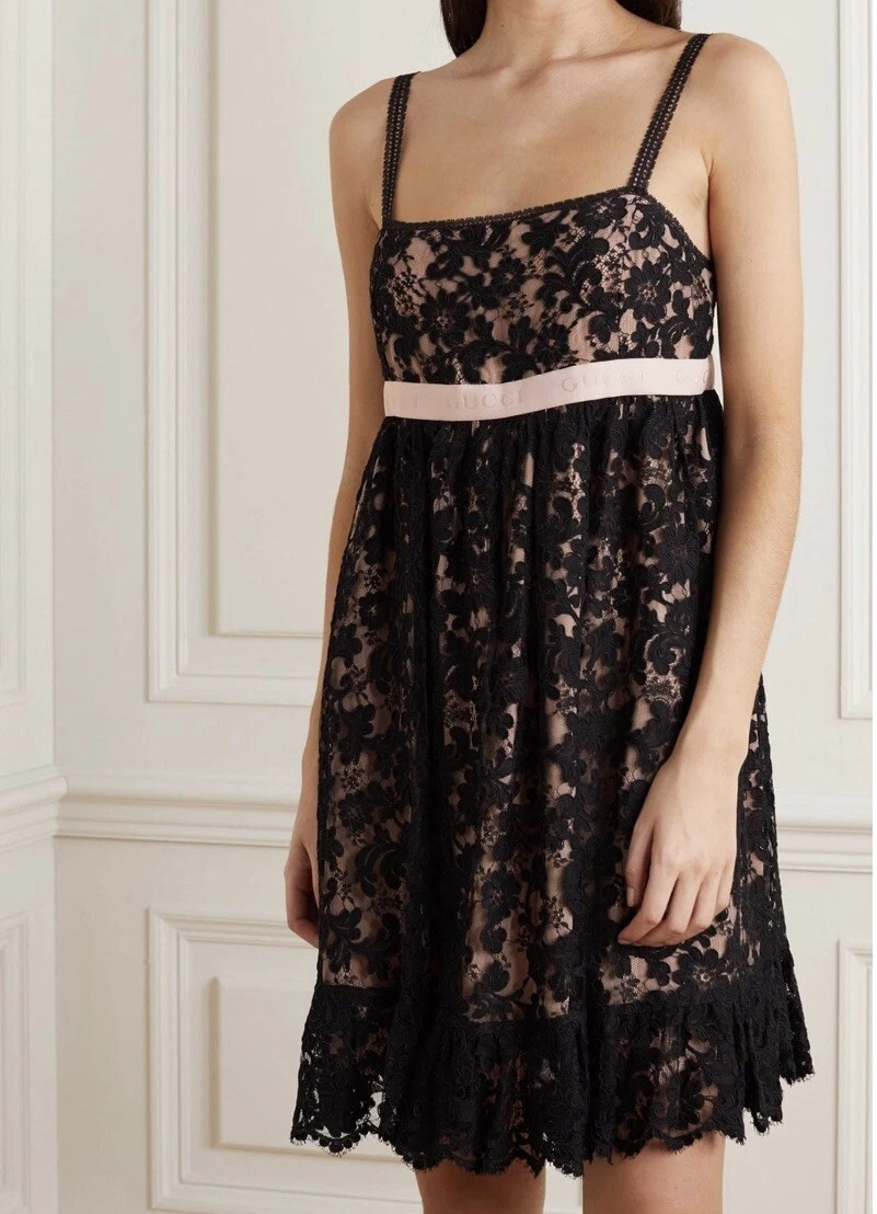 Abito in pizzo Gucci nuovo con etichette IT 42