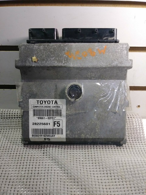 Engine control toyota 89661