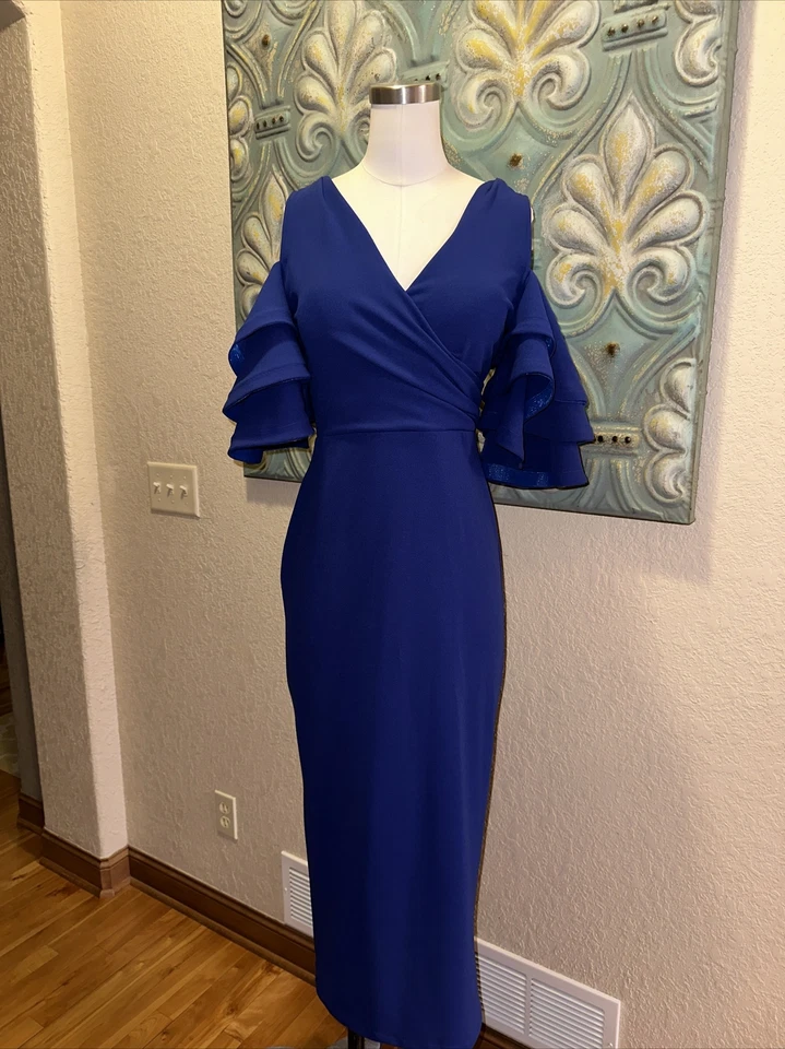 Vestido ceñido al cuerpo con volantes hombros fríos derecho Indie XO Raised Me mediano Foto 2 de 4