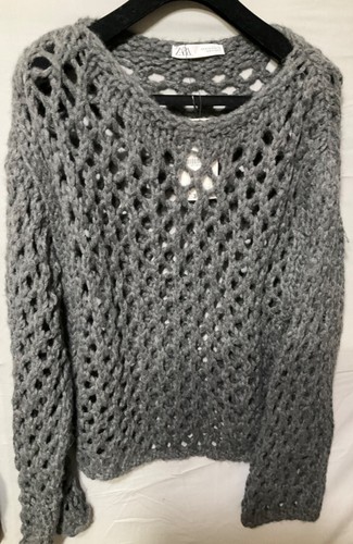 ZARA - SOLD OUT!!! GREY OPEN KNIT SWEATER WITH VENT - size M- NWT - Picture 4 of 5