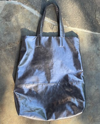 Marc Cain Metallic Silver Long shopper tote/bag