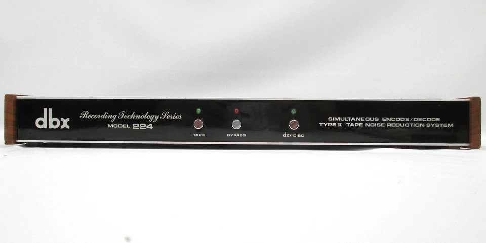 Vintage dbx 224 Simultaneous Encode/Decode Type II Tape Noise Reduction System - Image 2 of 4