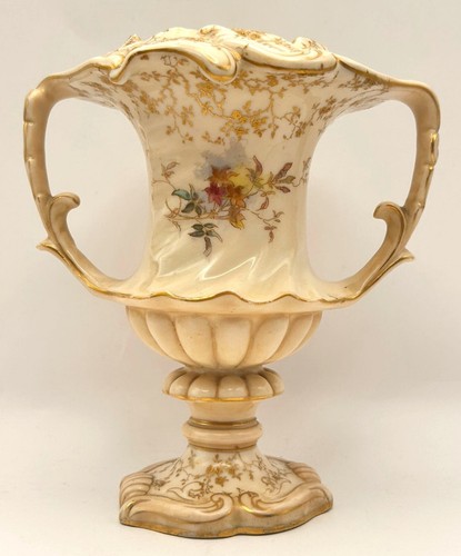 Pair of Doulton Burslem Blush Ivory Hand Painted Vases, late 19 century, 14.5 cm - Picture 8 of 12