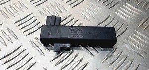 VW TOUAREG 7LA, 7L6, 7L7 Antennenverstärker  3D0909141E 4.92 Diesel 31120501