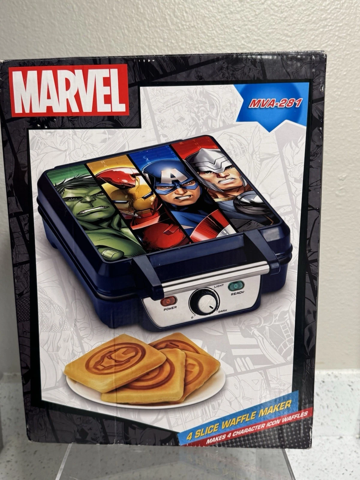 Marvel Avengers Waffle Maker: 4-Slice - Ironman, Hulk, Thor, Cap New Open Box