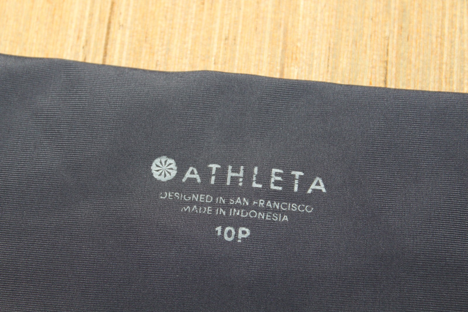 Athleta Sutton Dark Gray Pull On Drawstring Cargo… - image 7
